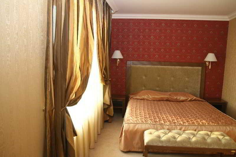 Hotel Club Central Hisarya Room photo