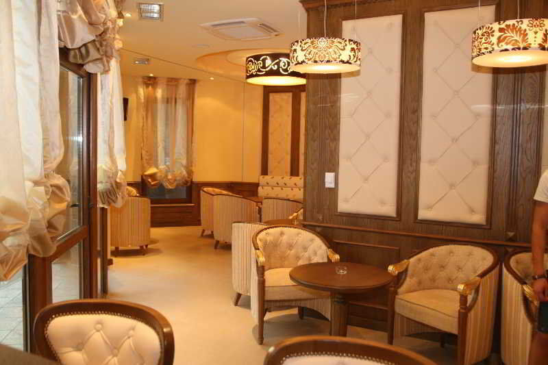 Hotel Club Central Hisarya Exterior photo